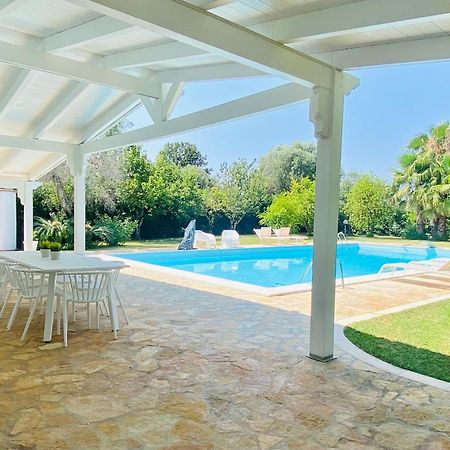 Villa Anita Сан Микеле Салентино Екстериор снимка