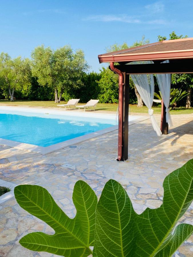 Villa Anita Сан Микеле Салентино Екстериор снимка